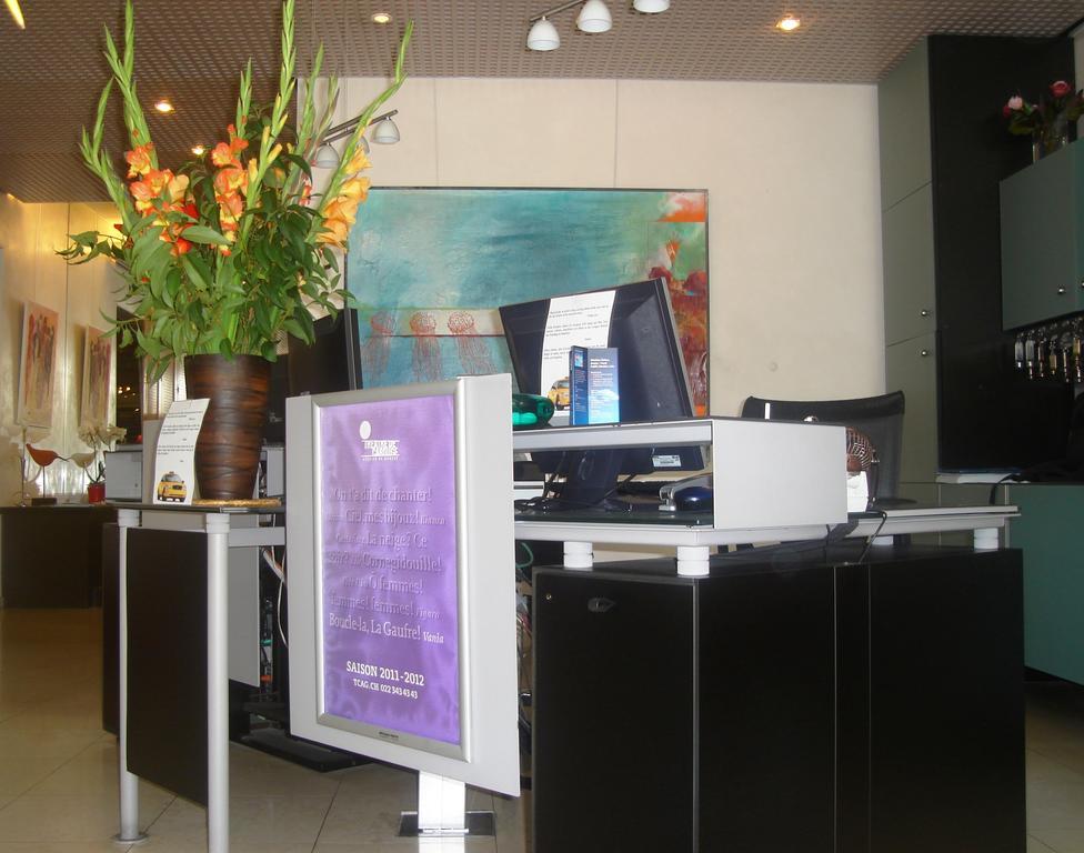 Hostellerie De La Vendee Lancy Exteriér fotografie