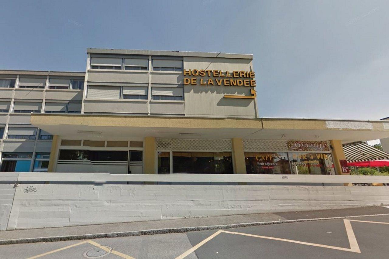 Hostellerie De La Vendee Lancy Exteriér fotografie