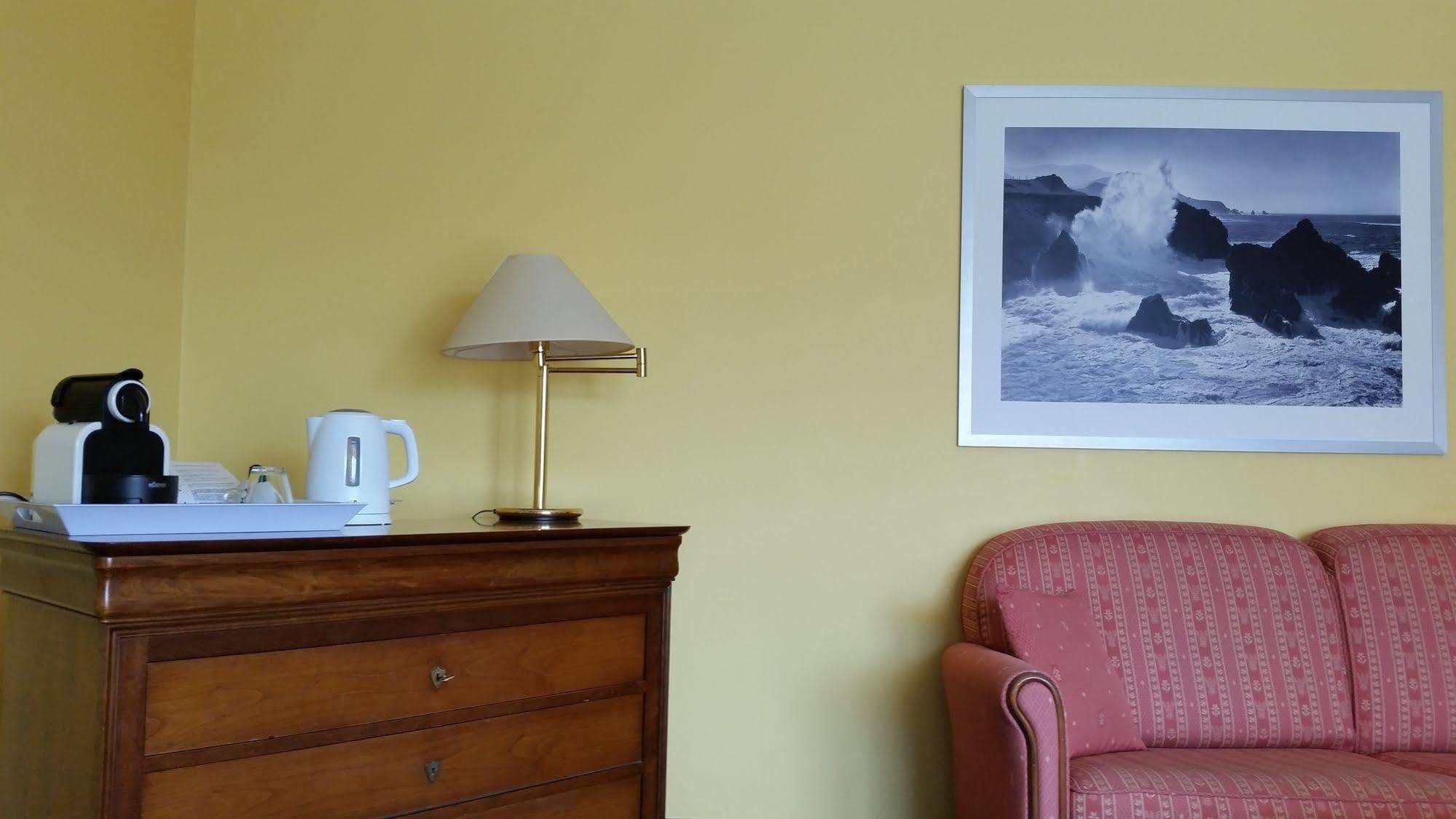 Hostellerie De La Vendee Lancy Exteriér fotografie